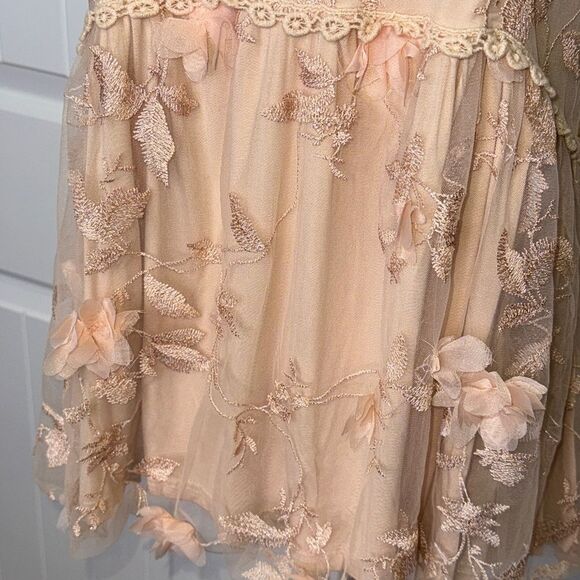 POL Blush Color Sleeveless Blouse Top Tulle Overlay With flowers Romantic - Picture 2 of 11